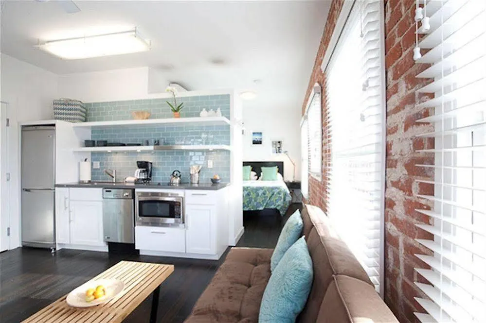Venice Breeze Suites Los Angeles