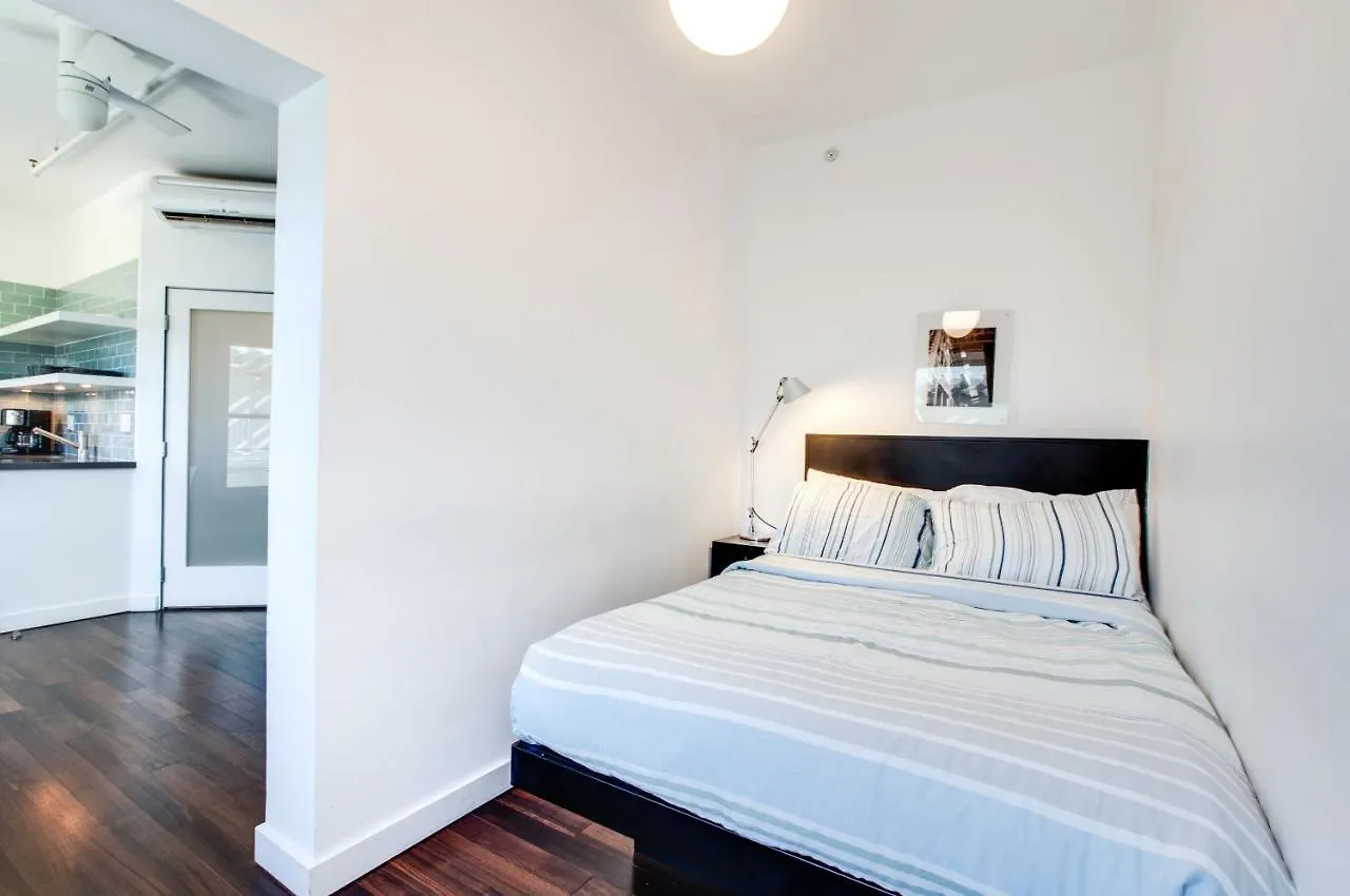 Venice Breeze Suites Los Angeles 3*,  United States